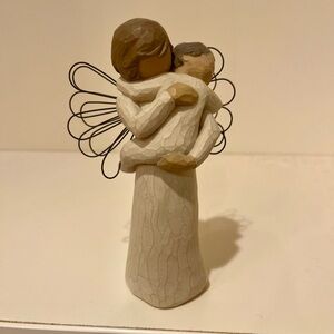 Willow Tree Demdaco “Angel’s Embrace” Figurine - Cream and Brown no box